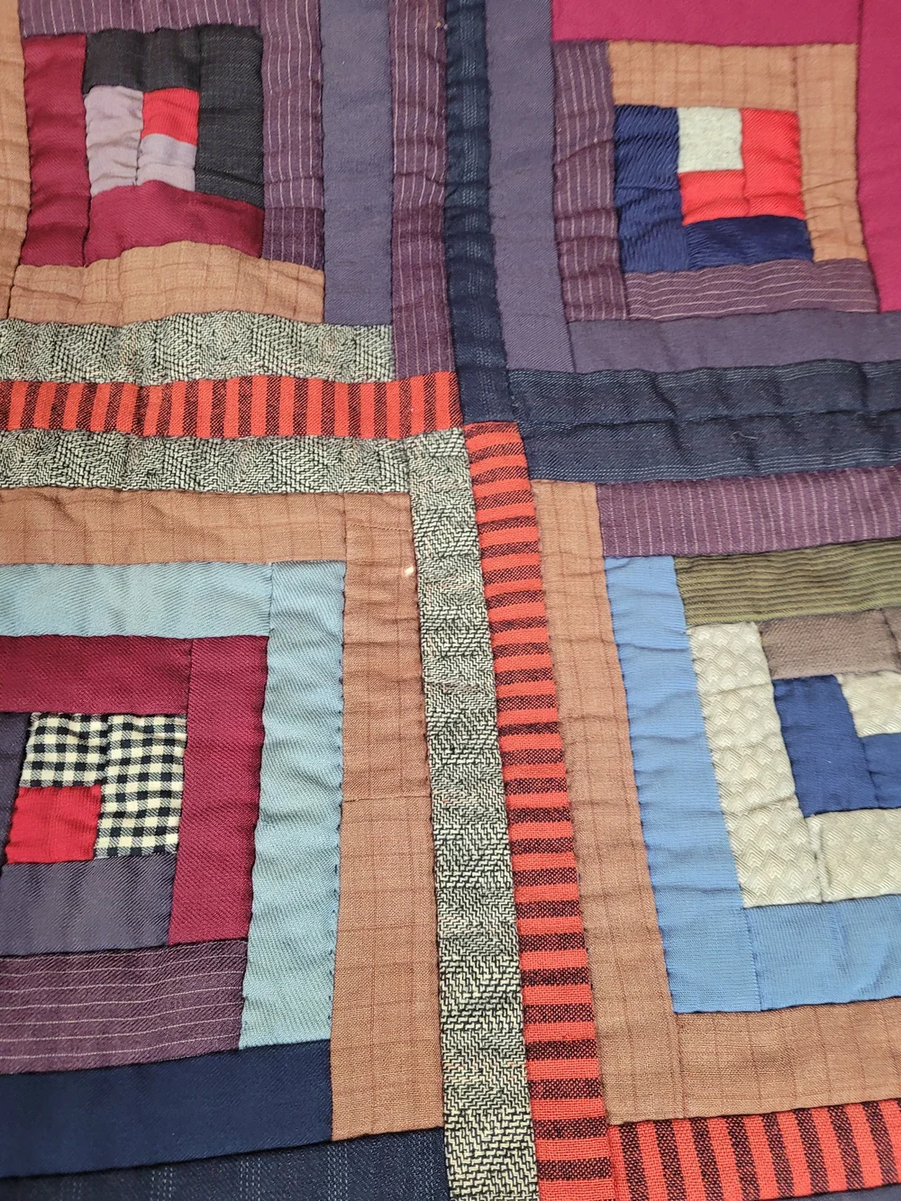 Artisanal Multicolor Log Cabin Quilt - Deep Navy, Burgundy & Olive Accents